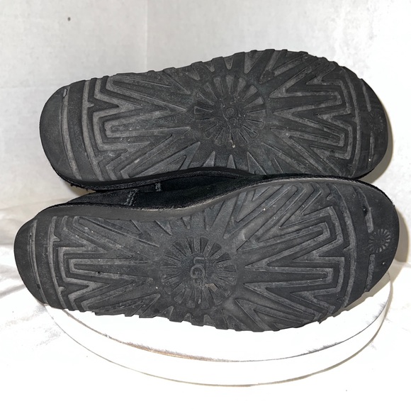 UGG Classic Tall II Boots Black Authentic Shearling Sheepskin Womens Size 7 - Picture 6 of 9